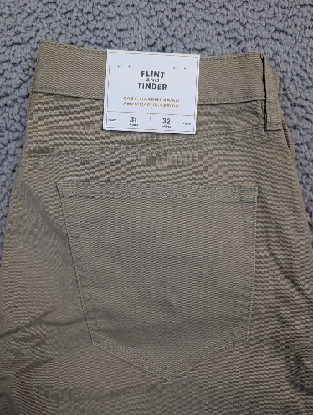 Flint and Tinder Khaki's Men's Size 31x32 Tan Athletic Tapered Fit (1237)